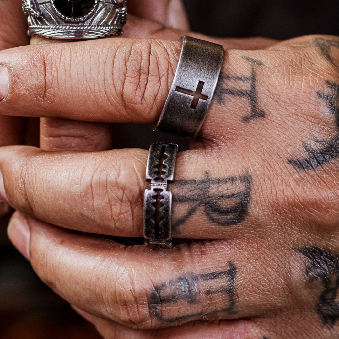 Anillo "Razor"